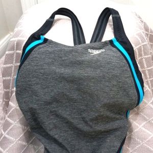 Speedo, Grey W/ Tourquoise Stripes Sz 8